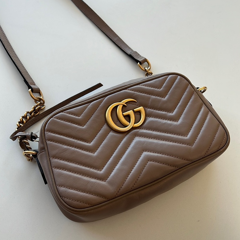 GUCCI, Marmont shoulder bag, dusty pink with gold hardware.
